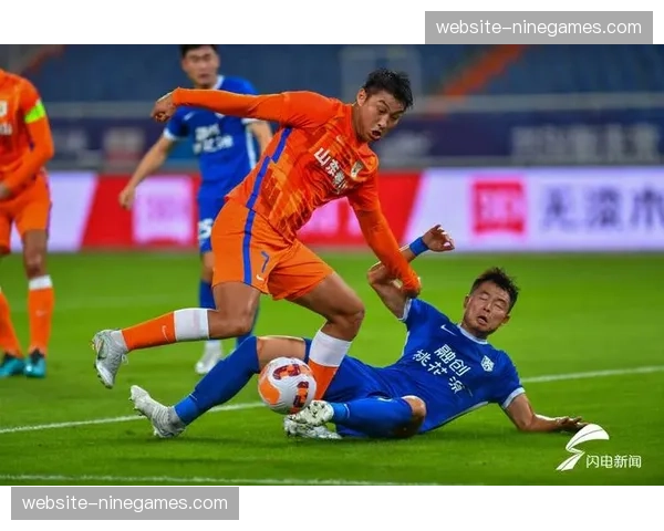 山东泰山2-1武汉三镇，主场优势助泰山止跌